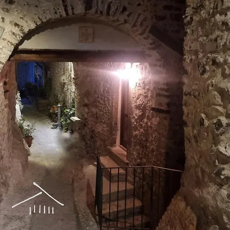 ベッド・アンド・ブレックファスト Casa Argenti Arrone